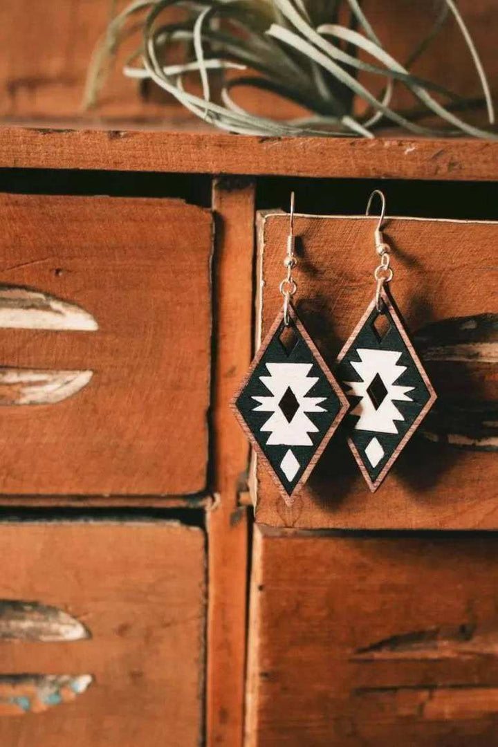 Black & White Southwest Vibes Earrings - Fashion Bop