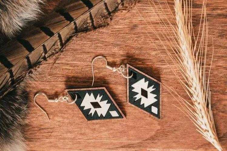 Black & White Southwest Vibes Earrings - Fashion Bop