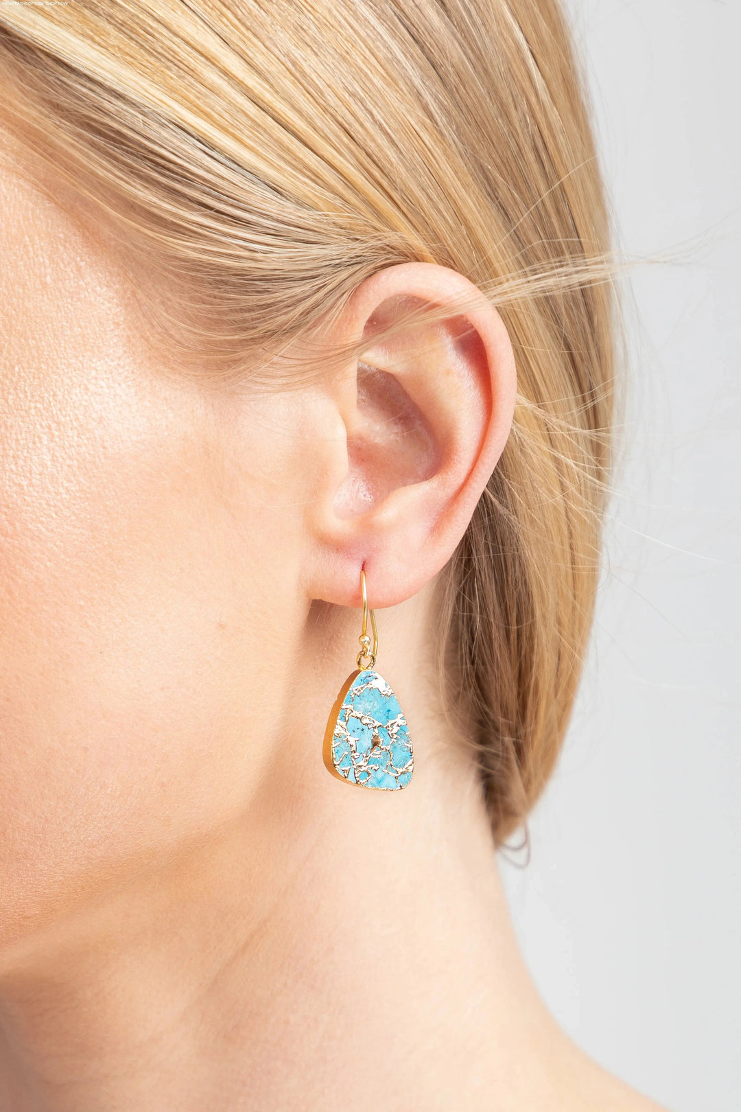 Positive Energy Turquoise 18K Gold-plated dainty earrings - Fashion Bop